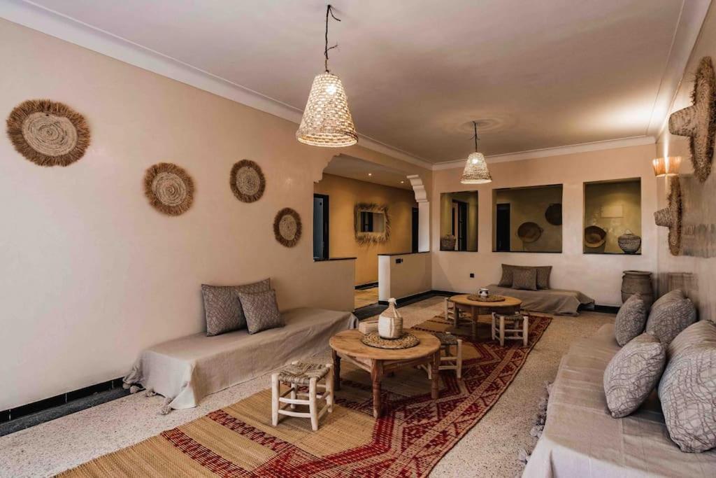 Central Majorelle Apartment Sleeps 4 マラケシュ エクステリア 写真
